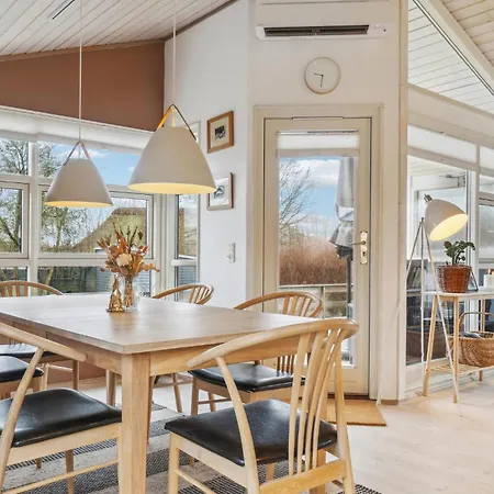Holiday home Beautiful In Beder With Wi-fi Odder