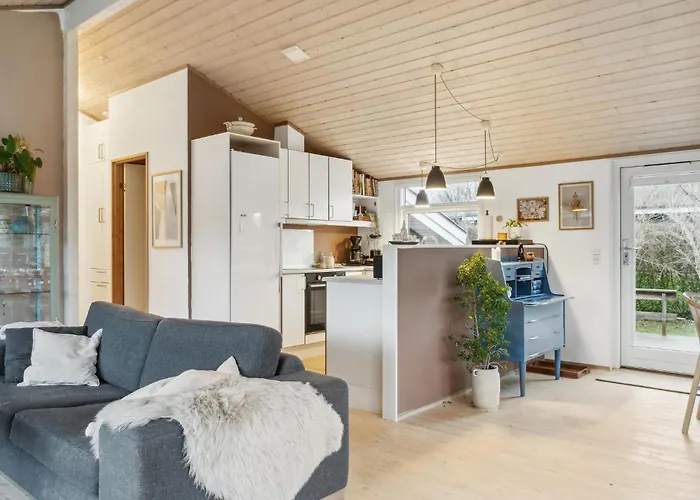 3 Bedroom Pet Friendly In Beder