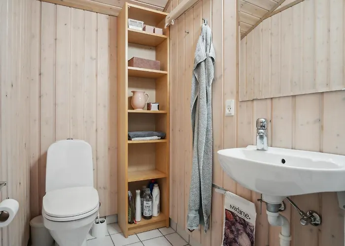 3 Bedroom Pet Friendly In Beder